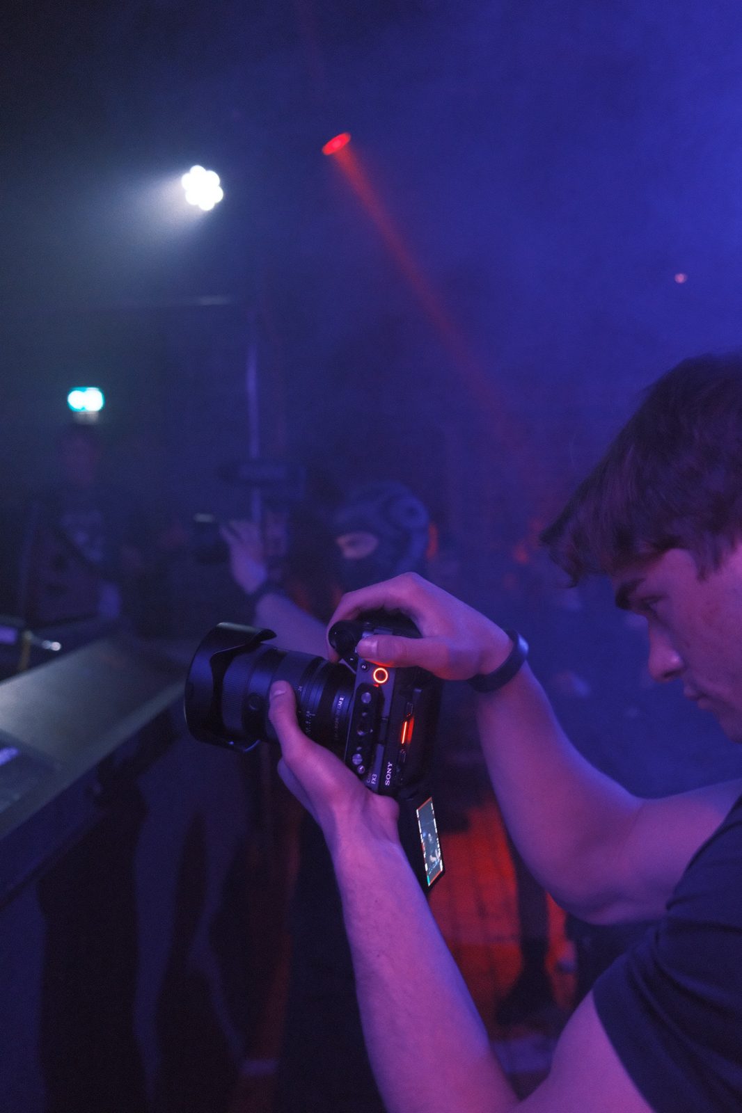 Timon filming with a Sony FX3 in a club